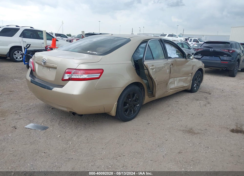 2011 TOYOTA CAMRY LE VIN: 4T1BF3EK4BU590990