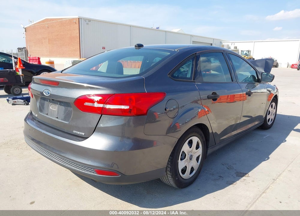 2016 FORD FOCUS S VIN: 1FADP3E29GL281481