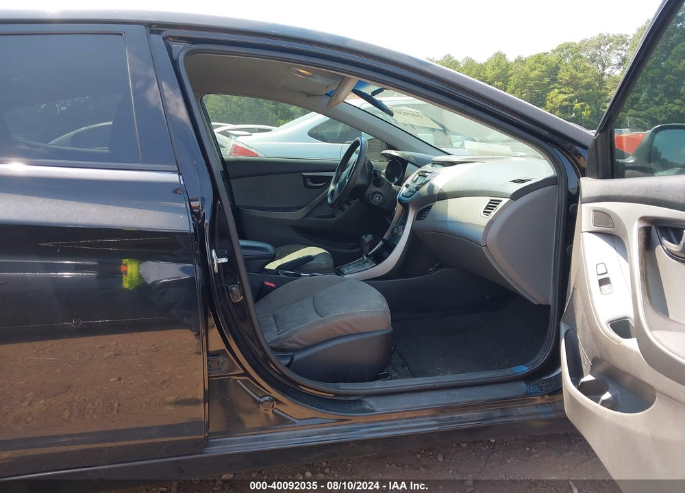 2013 HYUNDAI ELANTRA GLS VIN: 5NPDH4AE9DH262071