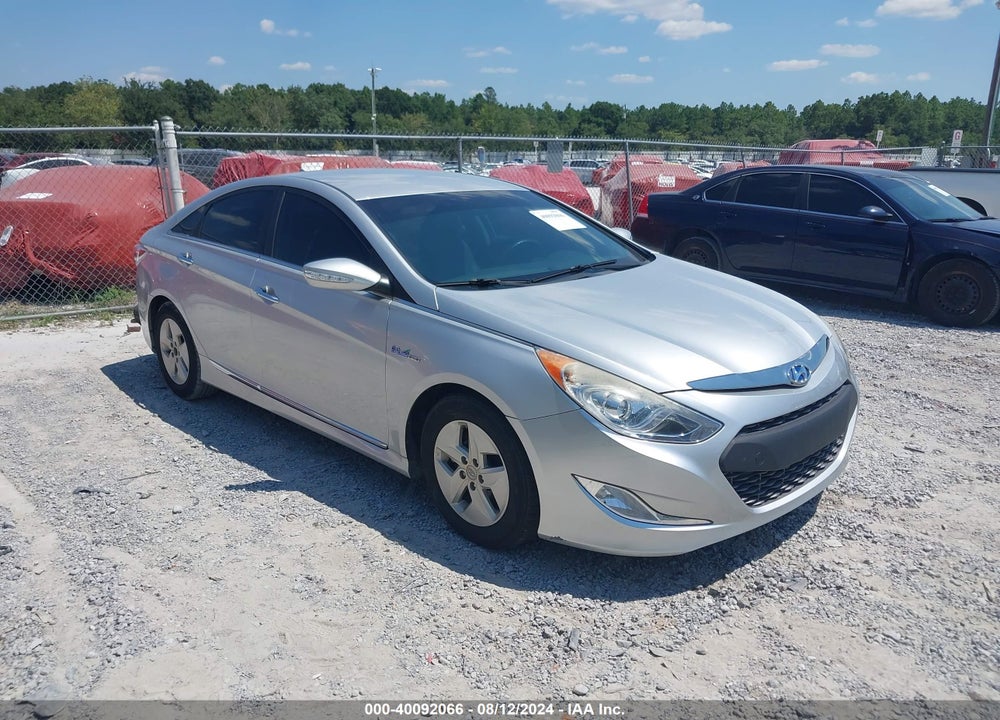 2011 HYUNDAI SONATA HYBRID VIN: KMHEC4A40BA005780