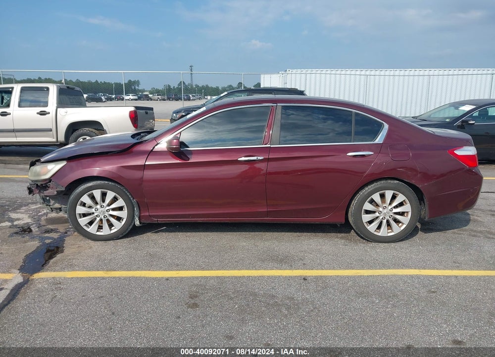 2013 HONDA ACCORD EX VIN: 1HGCR2F70DA209601