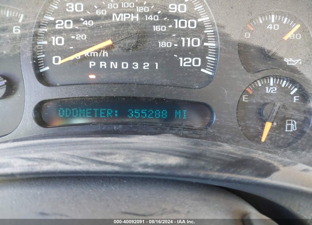 2006 CHEVROLET SUBURBAN 1500 LS VIN: 3GNEC16Z26G113100