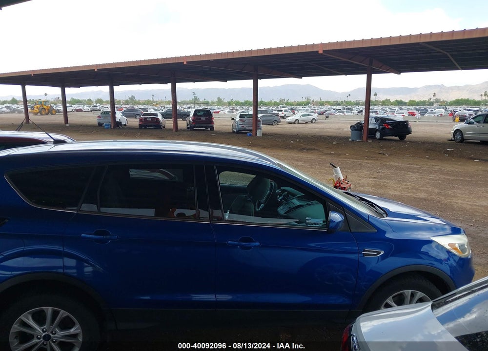 2017 FORD ESCAPE SE VIN: 1FMCU0GD0HUC88225