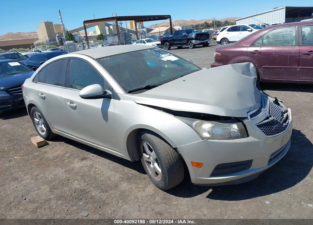 2014 CHEVROLET CRUZE 1LT AUTO VIN: 1G1PC5SB9E7111669