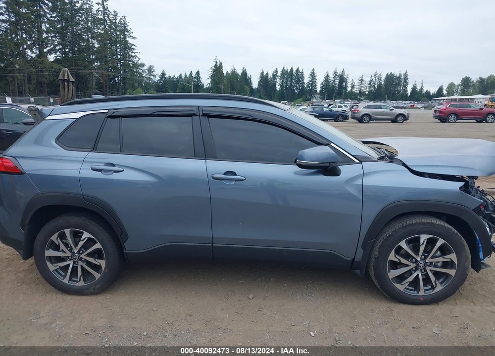 2023 TOYOTA COROLLA CROSS XLE VIN: 7MUDAABG0PV068701