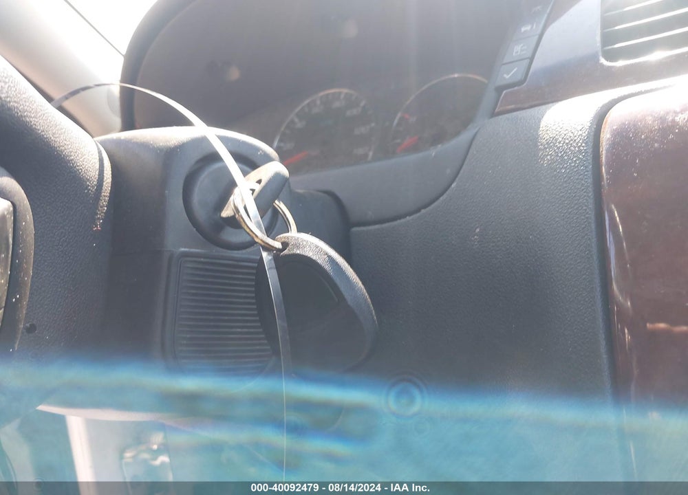2008 CHEVROLET IMPALA LTZ VIN: 2G1WU583589179365