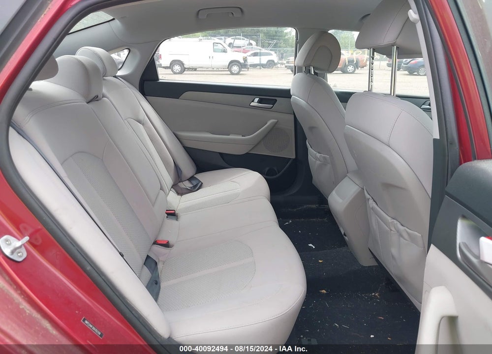 2016 HYUNDAI SONATA SE VIN: 5NPE24AF3GH352318