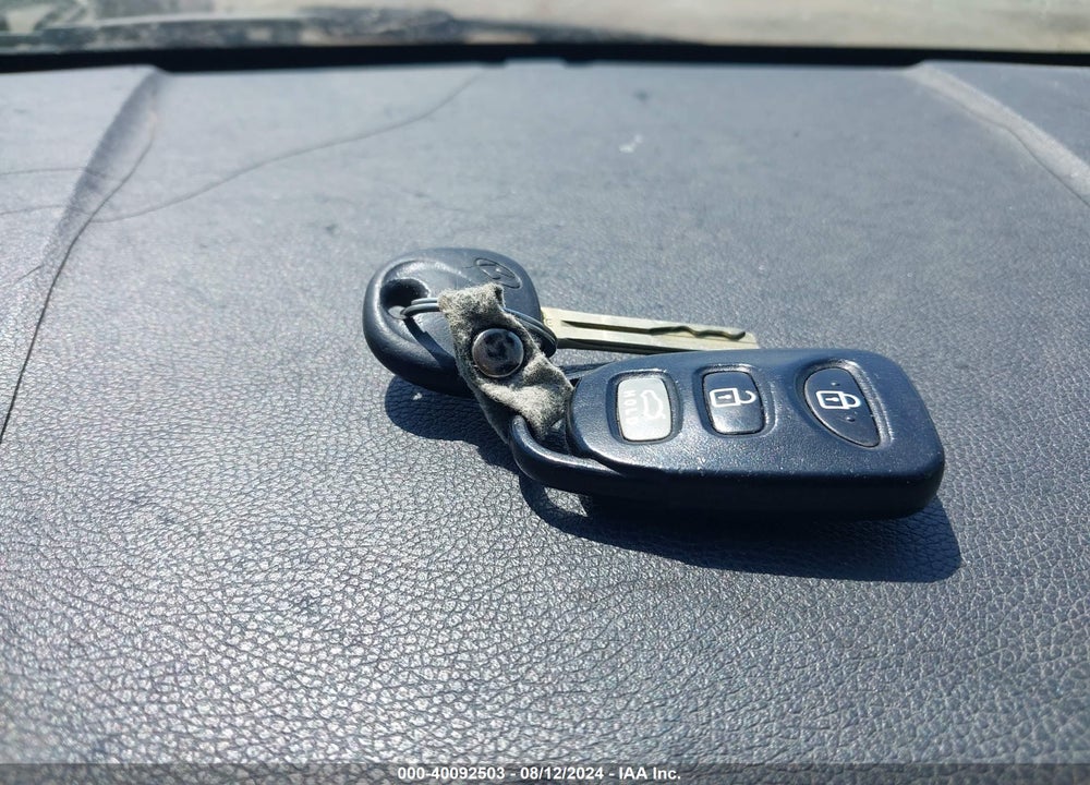 2011 HYUNDAI SONATA GLS VIN: 5NPEB4AC3BH133535