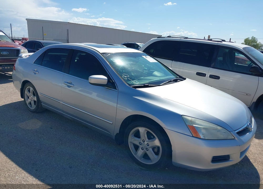 2007 HONDA ACCORD 3.0 EX VIN: 1HGCM658X7A050560