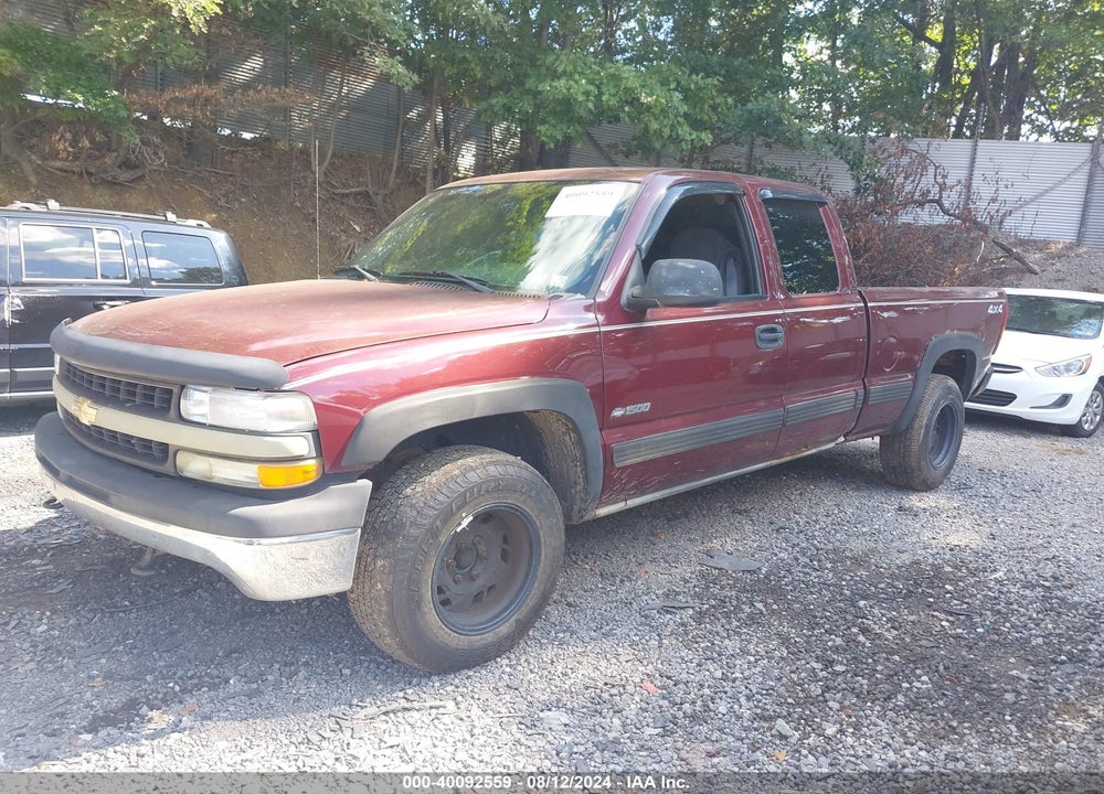 2002 CHEVROLET SILVERADO 1500 LS VIN: 2GCEK19TX21238240