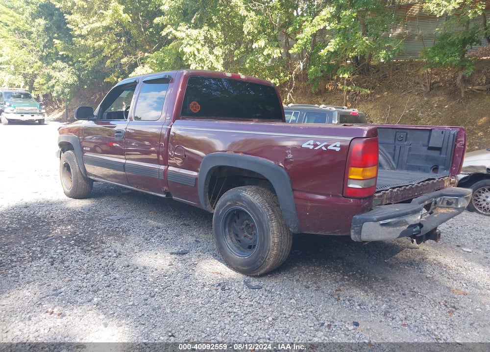 2002 CHEVROLET SILVERADO 1500 LS VIN: 2GCEK19TX21238240