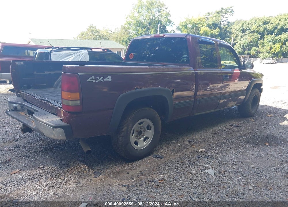 2002 CHEVROLET SILVERADO 1500 LS VIN: 2GCEK19TX21238240
