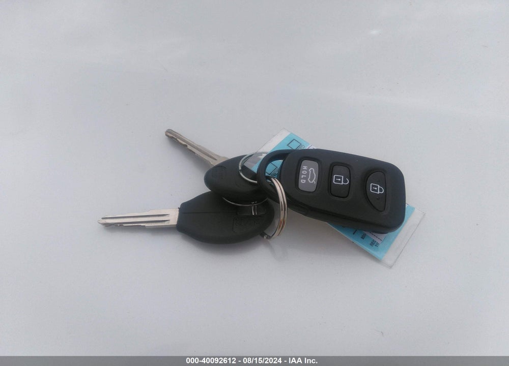 2015 HYUNDAI ELANTRA SE VIN: KMHDH4AE0FU393720