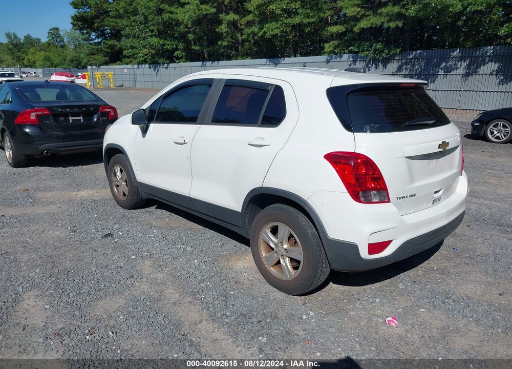 2017 CHEVROLET TRAX LS VIN: KL7CJNSB8HB251318