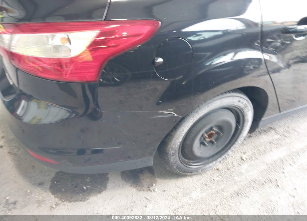 2012 FORD FOCUS TITANIUM VIN: 1FAHP3J26CL408415