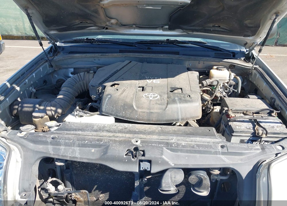 2005 TOYOTA 4RUNNER SR5 SPORT V6 VIN: JTEBU14R858040584