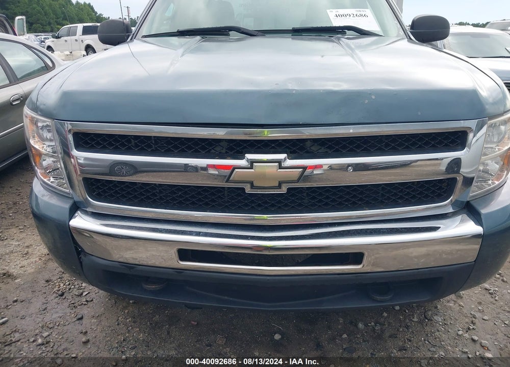 2009 CHEVROLET SILVERADO 1500 LT VIN: 3GCEK23399G252176
