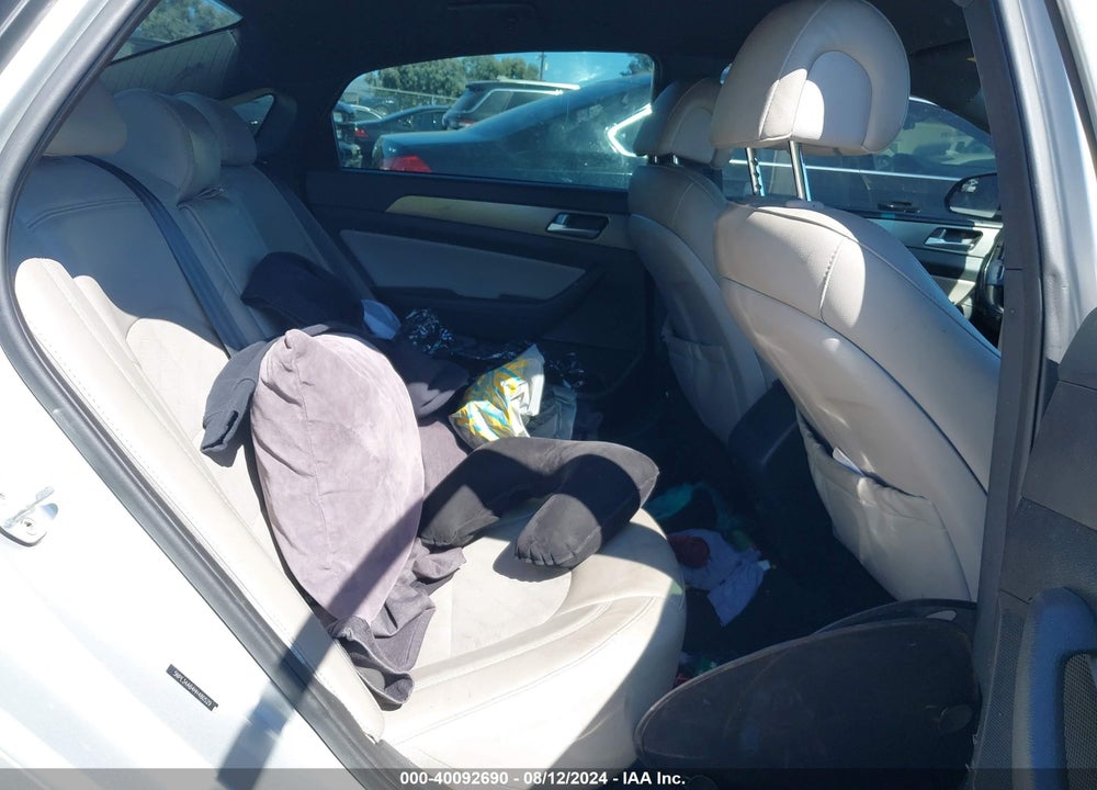 2017 HYUNDAI SONATA SPORT 2.0T VIN: 5NPE34AB4HH480529