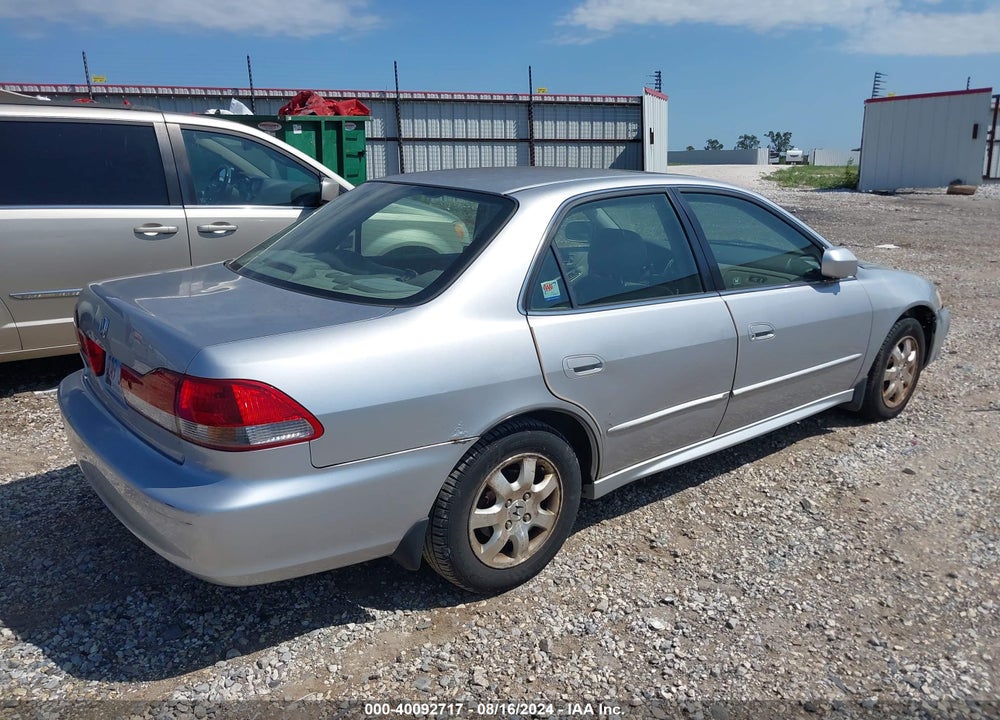 2001 HONDA ACCORD 2.3 EX VIN: JHMCG56691C031361