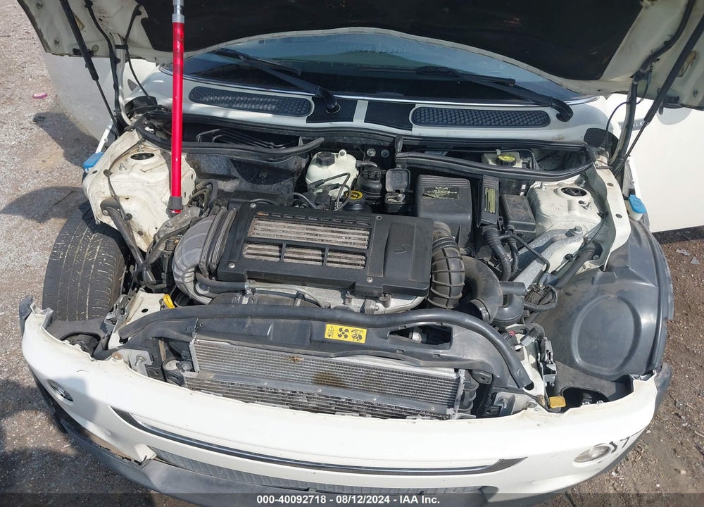 2008 MINI COOPER S VIN: WMWRH33598TL97272