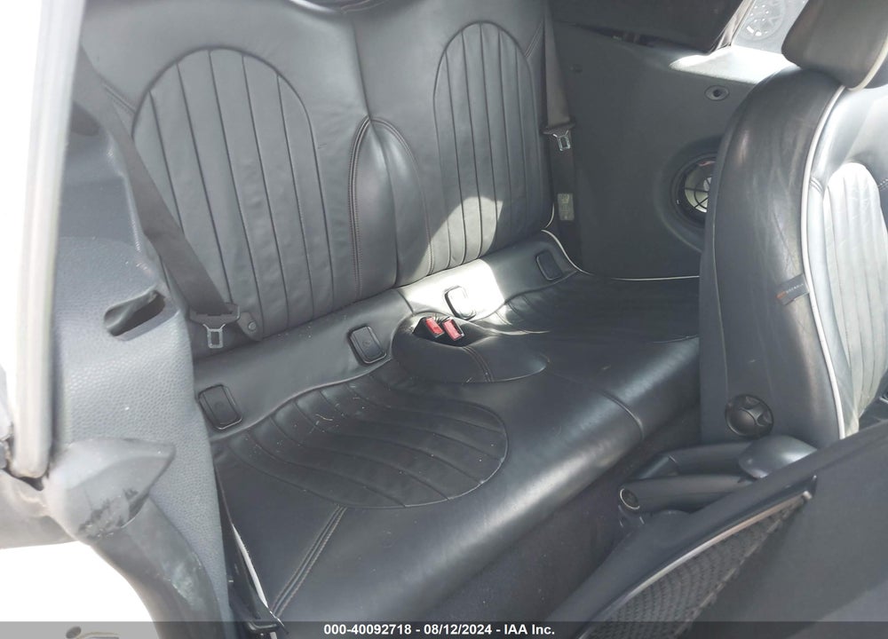 2008 MINI COOPER S VIN: WMWRH33598TL97272