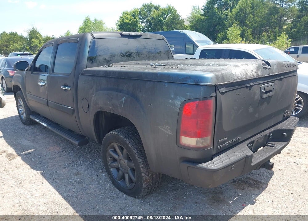 2011 GMC SIERRA 1500 DENALI VIN: 3GTP2XE26BG382898