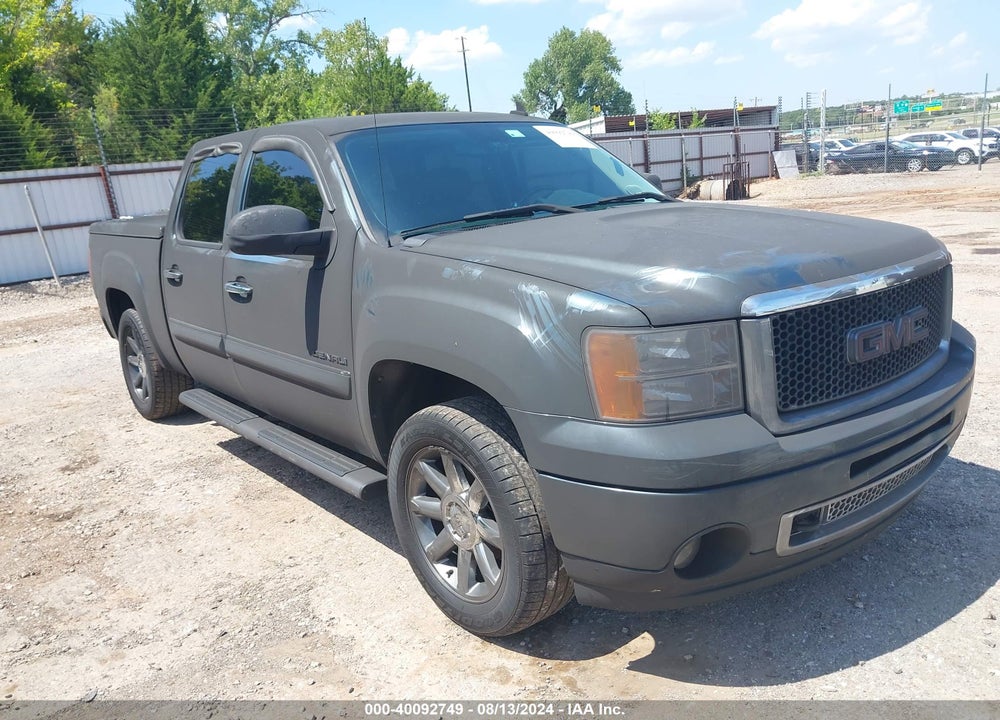 2011 GMC SIERRA 1500 DENALI VIN: 3GTP2XE26BG382898