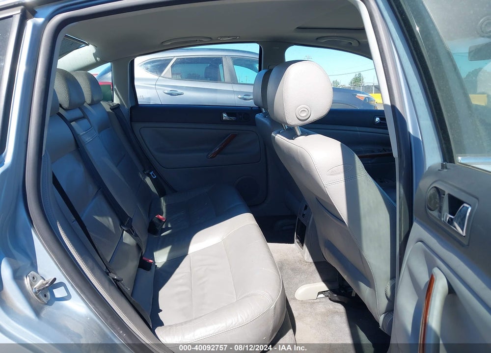 2004 VOLKSWAGEN PASSAT GLS VIN: WVWPD63B64P252058