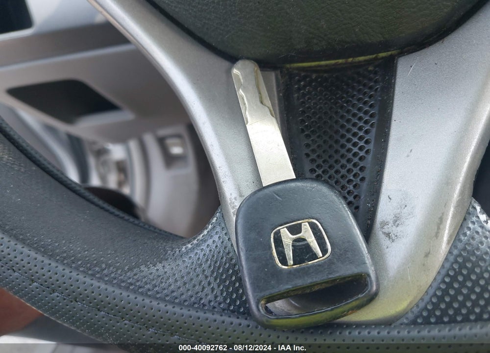 2011 HONDA CIVIC VP VIN: 19XFA1F31BE010206