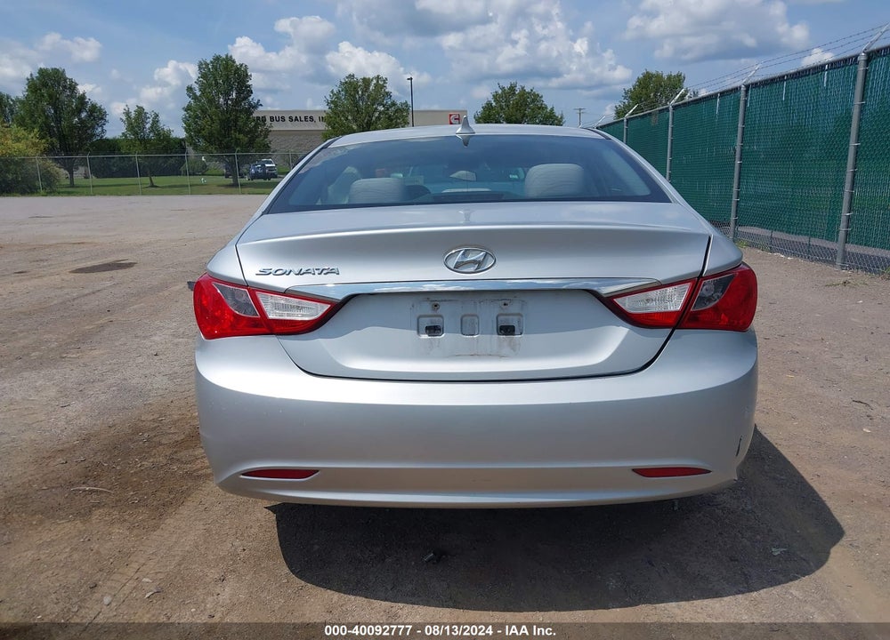 2011 HYUNDAI SONATA GLS VIN: 5NPEB4AC8BH096899
