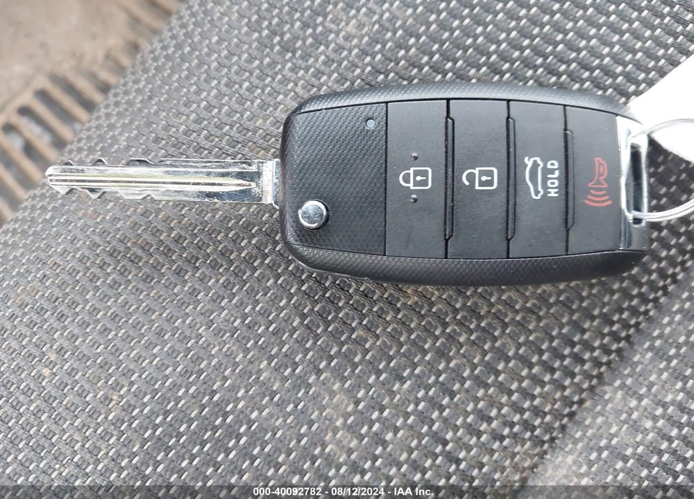 2017 KIA FORTE LX VIN: KNAFK5A86H5692475