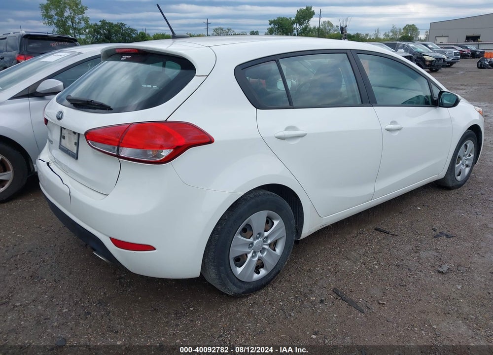 2017 KIA FORTE LX VIN: KNAFK5A86H5692475