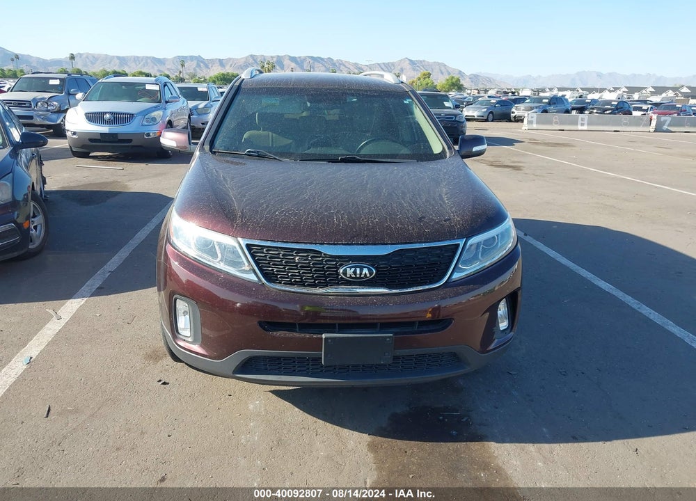 2015 KIA SORENTO LX VIN: 5XYKT3A66FG646909