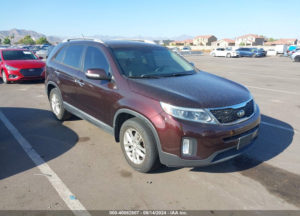 2015 KIA SORENTO LX VIN: 5XYKT3A66FG646909