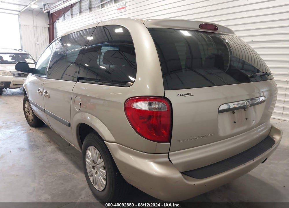 2005 CHRYSLER TOWN & COUNTRY VIN: 1C4GP45R45B235179