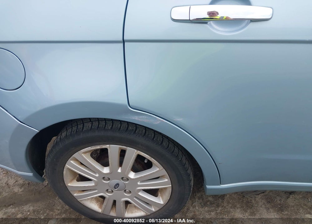 2009 FORD FOCUS VIN: 1FAHP37N89W124292