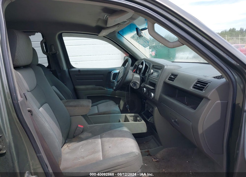 2006 HONDA RIDGELINE RTS VIN: 2HJYK16416H540437