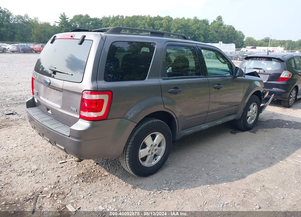 2010 FORD ESCAPE XLT VIN: 1FMCU0DG5AKA03065