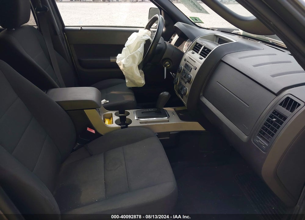 2010 FORD ESCAPE XLT VIN: 1FMCU0DG5AKA03065