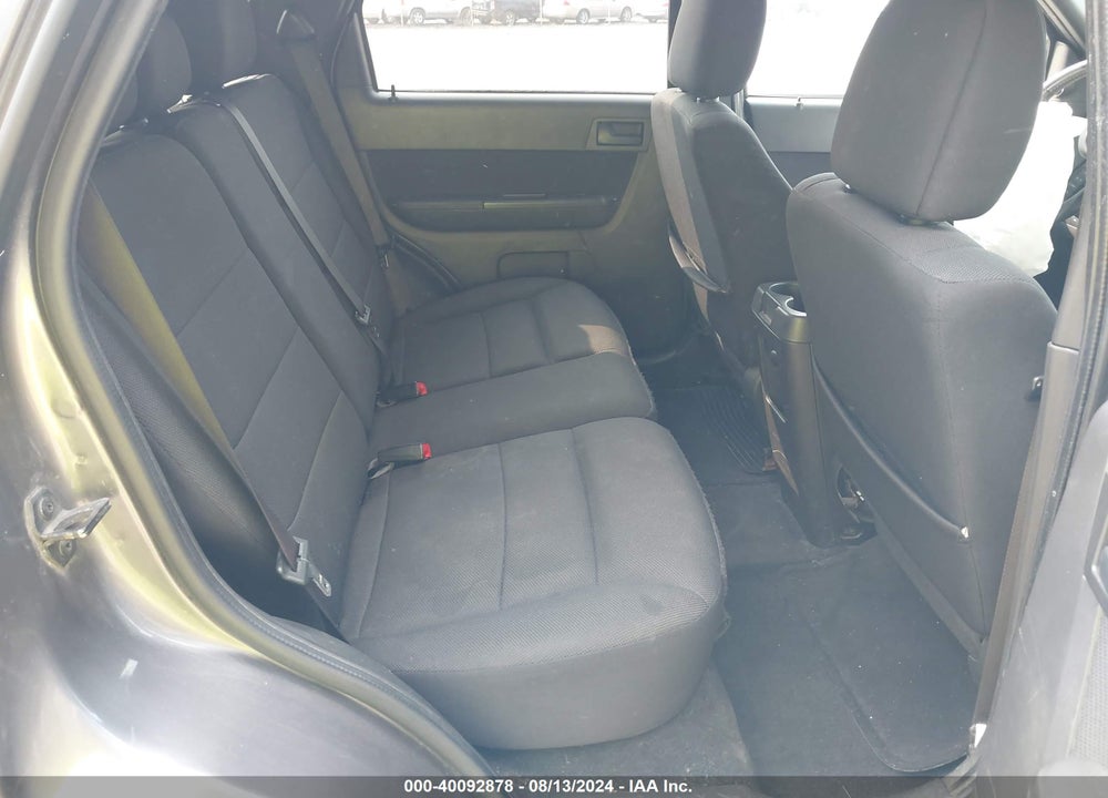 2010 FORD ESCAPE XLT VIN: 1FMCU0DG5AKA03065
