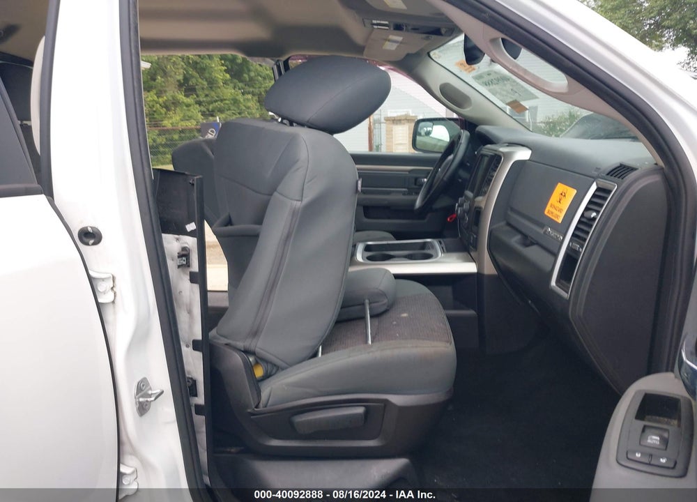 2016 RAM 1500 BIG HORN VIN: 1C6RR7LG5GS197591