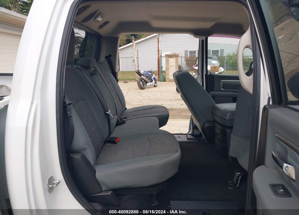 2016 RAM 1500 BIG HORN VIN: 1C6RR7LG5GS197591