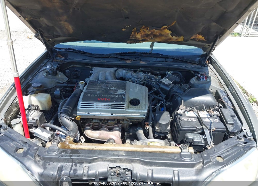 1999 LEXUS ES 300 VIN: JT8BF28G2X0231642