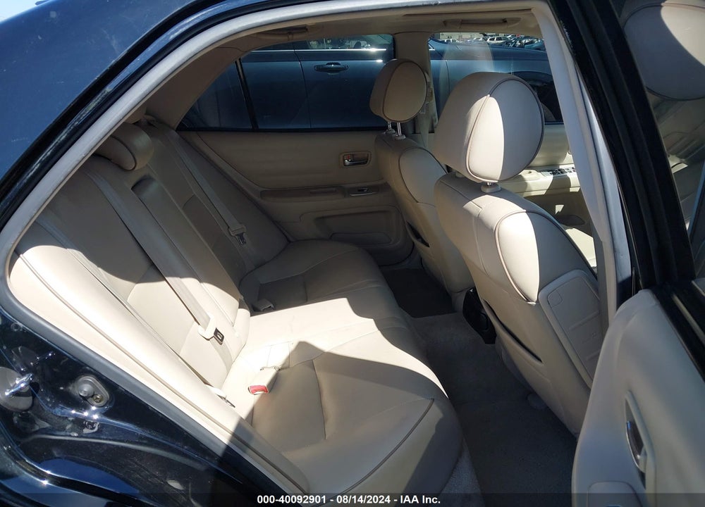 2005 LEXUS IS 300 VIN: JTHBD192150096377
