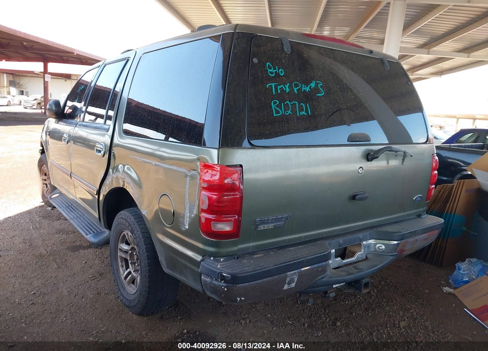 2001 FORD EXPEDITION XLT VIN: 1FMRU16W11LB12721