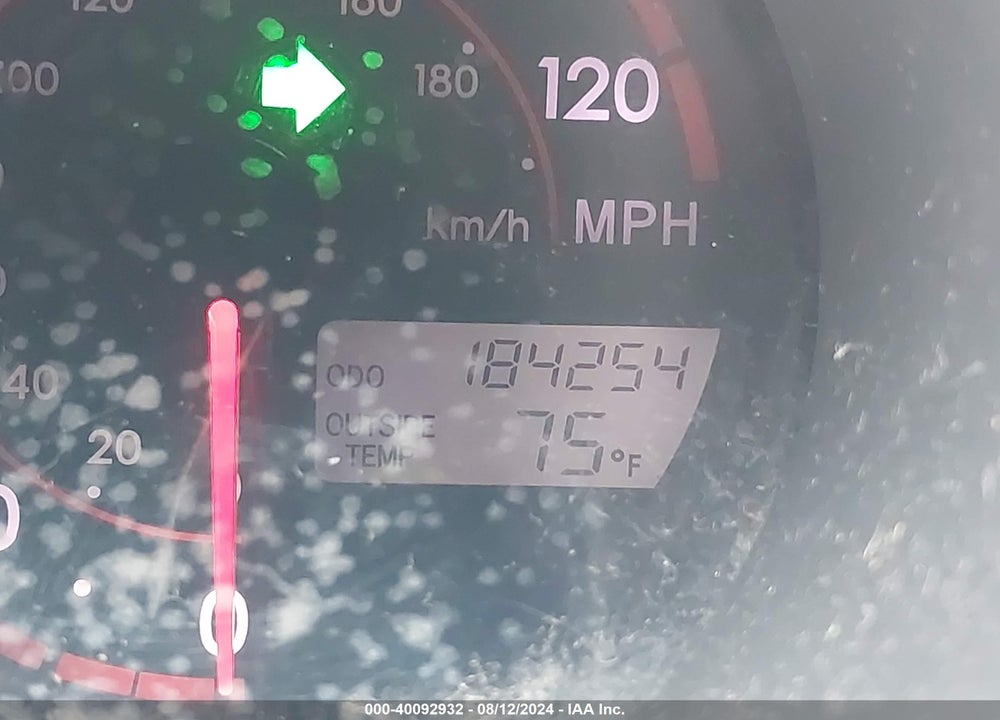 2005 TOYOTA MATRIX/XR VIN: 2T1LR30E85C469379