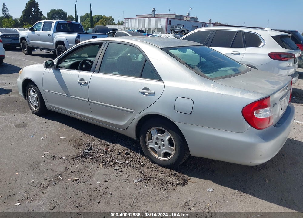 2002 TOYOTA CAMRY LE V6 VIN: 4T1BF32K62U540550