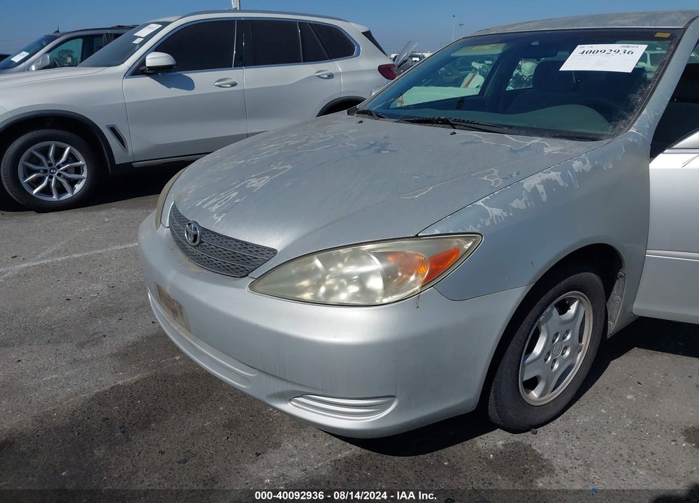2002 TOYOTA CAMRY LE V6 VIN: 4T1BF32K62U540550