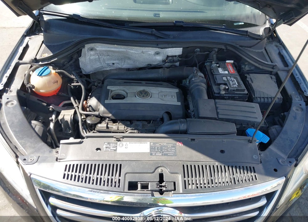 2010 VOLKSWAGEN TIGUAN WOLFSBURG EDITION VIN: WVGAV7AX6AW535984