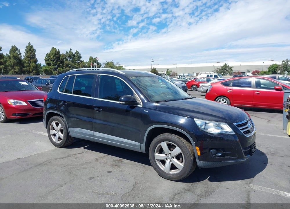 2010 VOLKSWAGEN TIGUAN WOLFSBURG EDITION VIN: WVGAV7AX6AW535984
